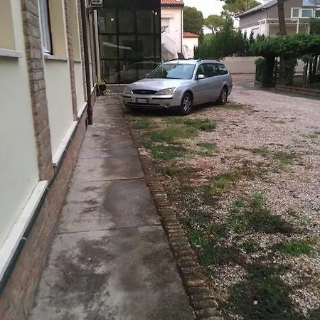 ホテル Stella Maris 2*