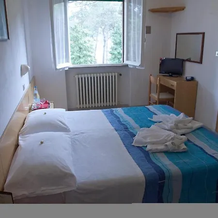 Hotel Stella Maris 2*